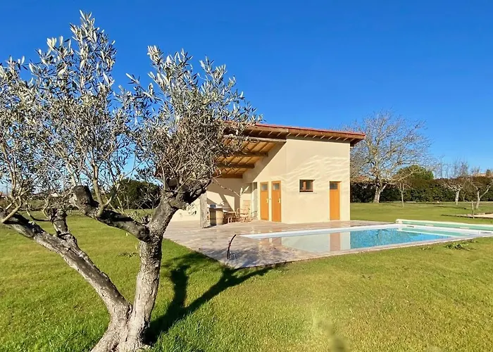 Aux Rives De La Courtade Frühstückspension Rivières