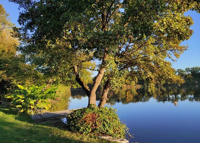 Frühstückspension Aux Rives De La Courtade