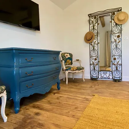 Frühstückspension Aux Rives De La Courtade