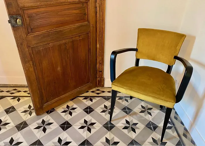 Couette-café Aux Rives De La Courtade 3*